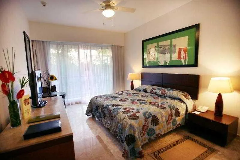 Ocean Breeze Boutique Riviera Maya Puerto Morelos Hotel